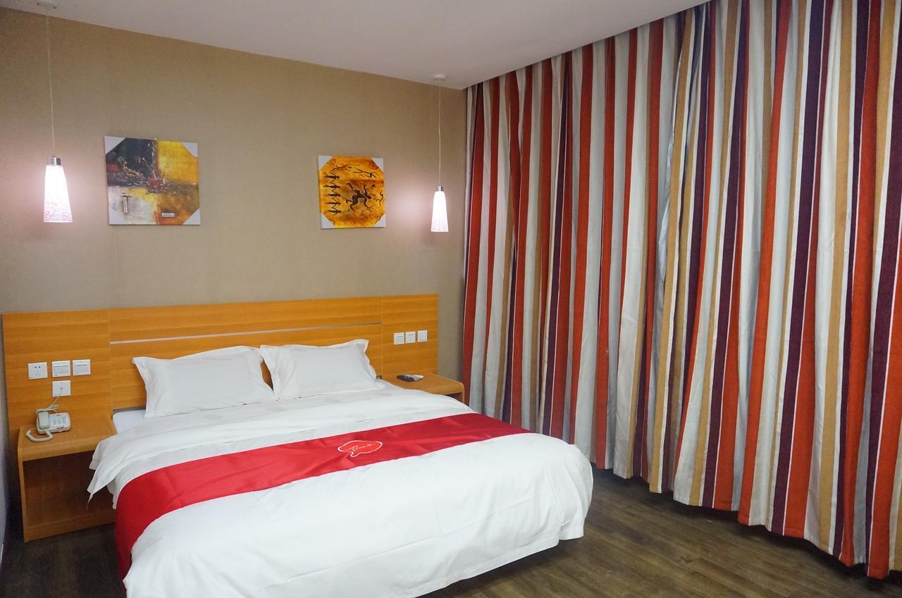 Thank Inn Chain Hotel Guizhou Zunyi Huichuan District Huichuan Avenue Exteriör bild